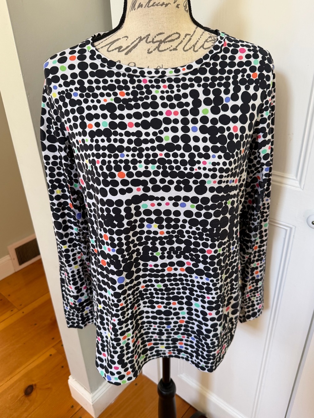 IBKUL Dots Demi Crew Neck Long Sleeve Top. Women's Size: L.
